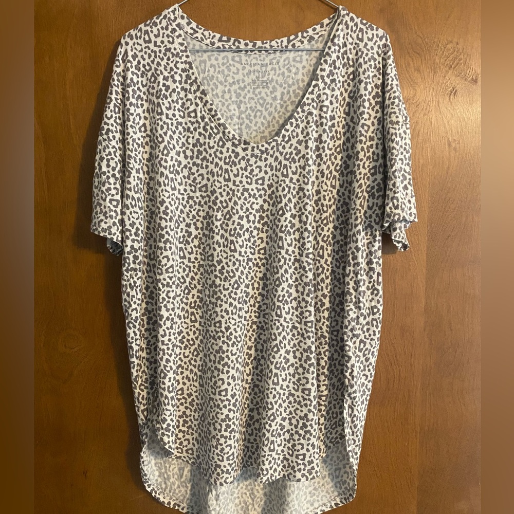 AE Soft & Sexy V-Neck Tee